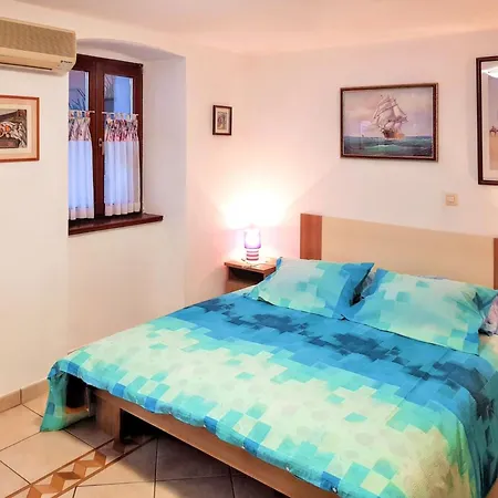 Welcoming In - 75 Sqm With View Apartman