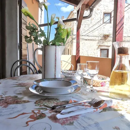 Welcoming In - 75 Sqm With View Διαμέρισμα *