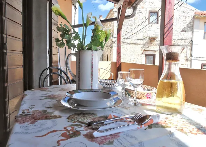 Welcoming In - 75 Sqm With View Apartman *